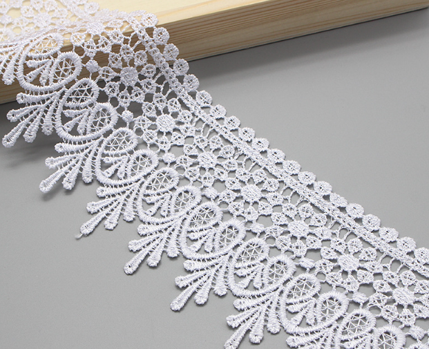 Black and White 9cm Polyester Silk Lace for DIY Crafts