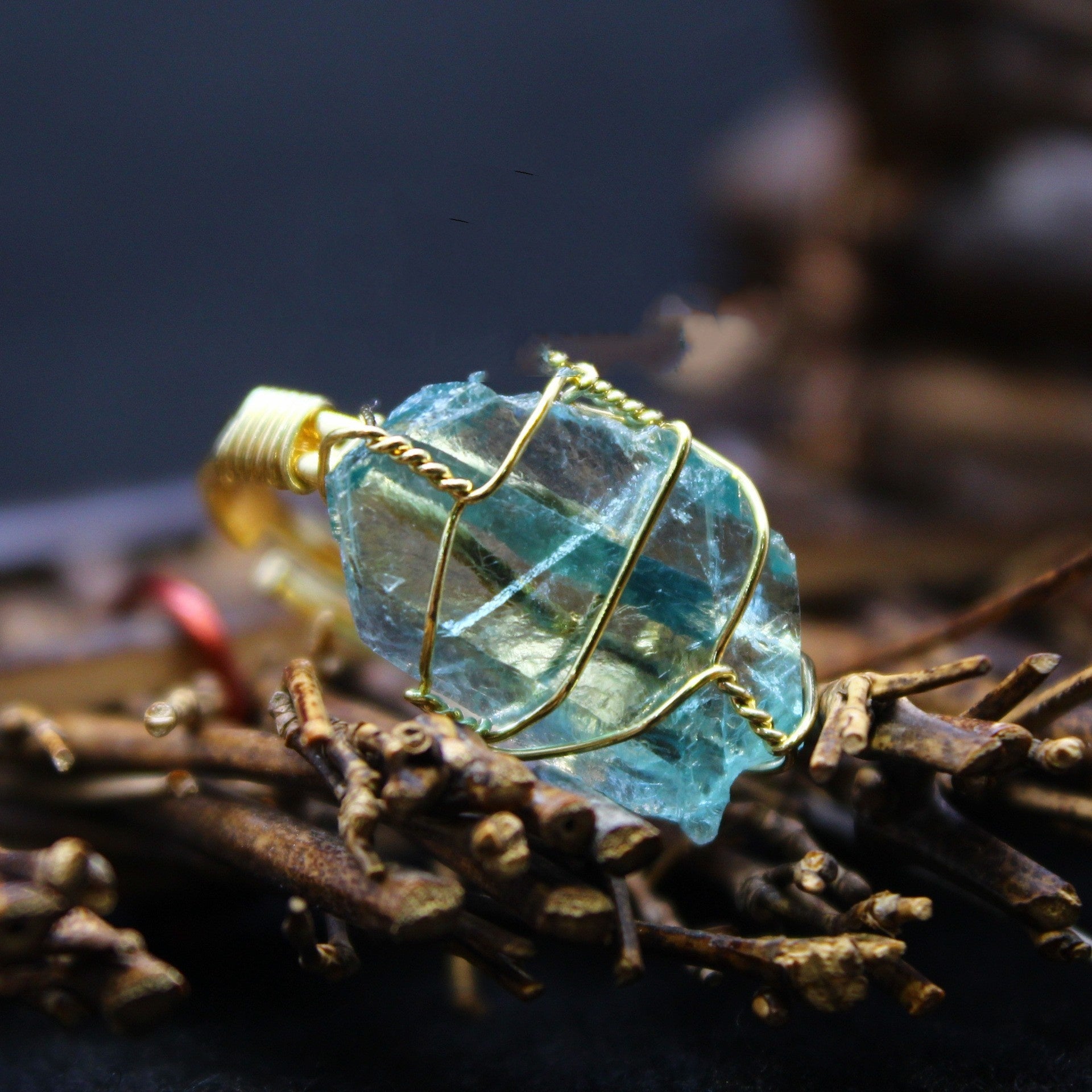 Retro Green Fluorite Rough Stone Ring