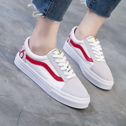 2020 Fall New Women's Suede Flat Lace-Up Sneakers